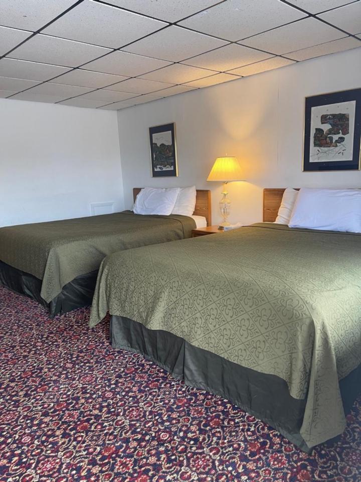Knights Inn Mackinaw City Ngoại thất bức ảnh